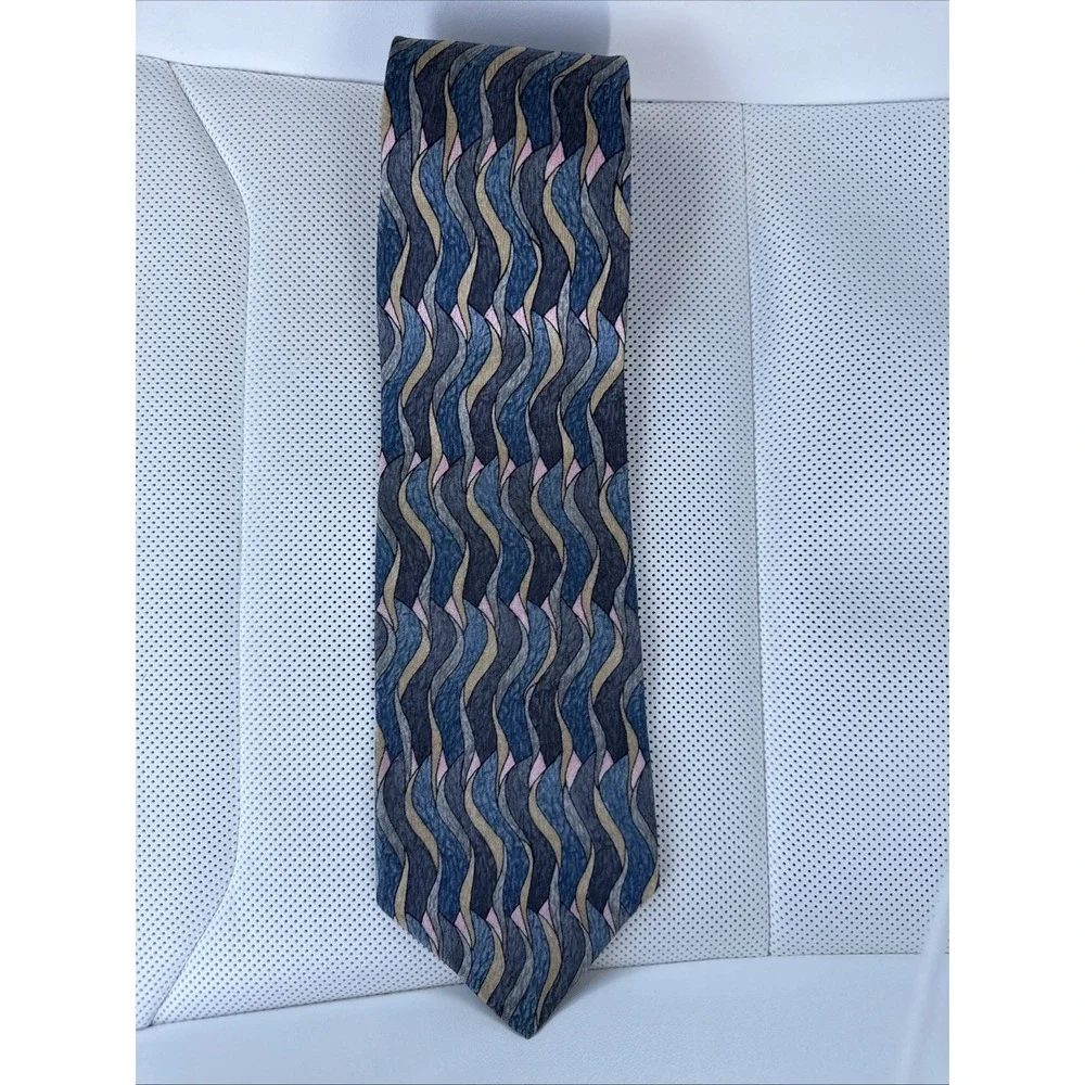 Stonehenge Christopher Reeve John Lithgow Collection Two Necktie Tie Silk USA